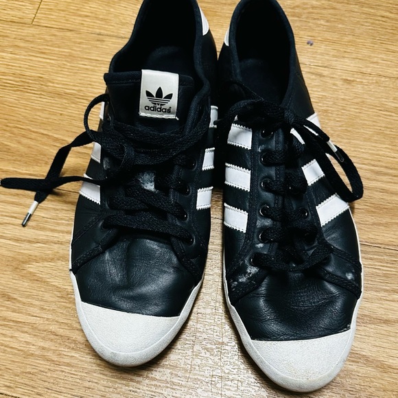 Adidas black and white leather lace up sneakers. - Picture 13 of 14